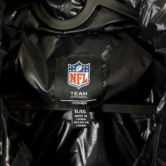 Las Vegas Raiders NFL Puffer Jacket Women's XL Black White Sherpa Gorpcore Fall - Picture 10 of 10